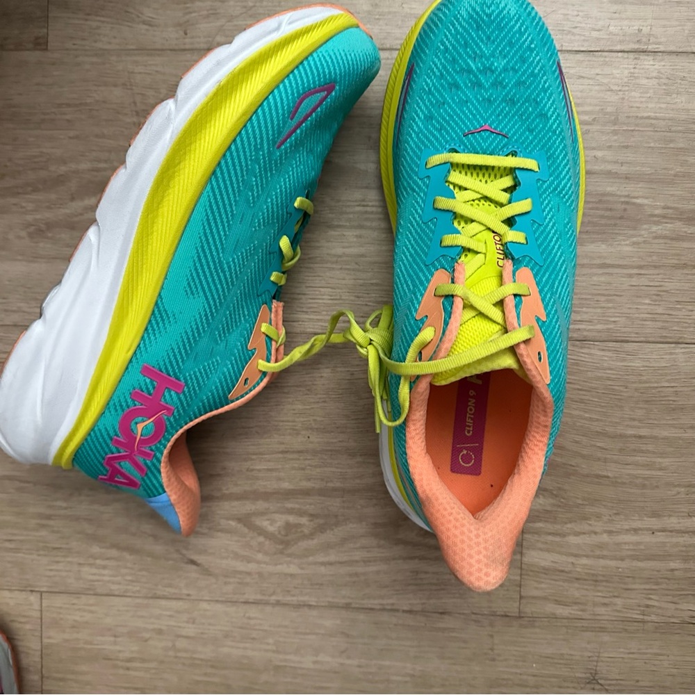 Hoka One Clifton 9 Running Shoes Ceramic Evening Primrose 1127896 Mens 11D
